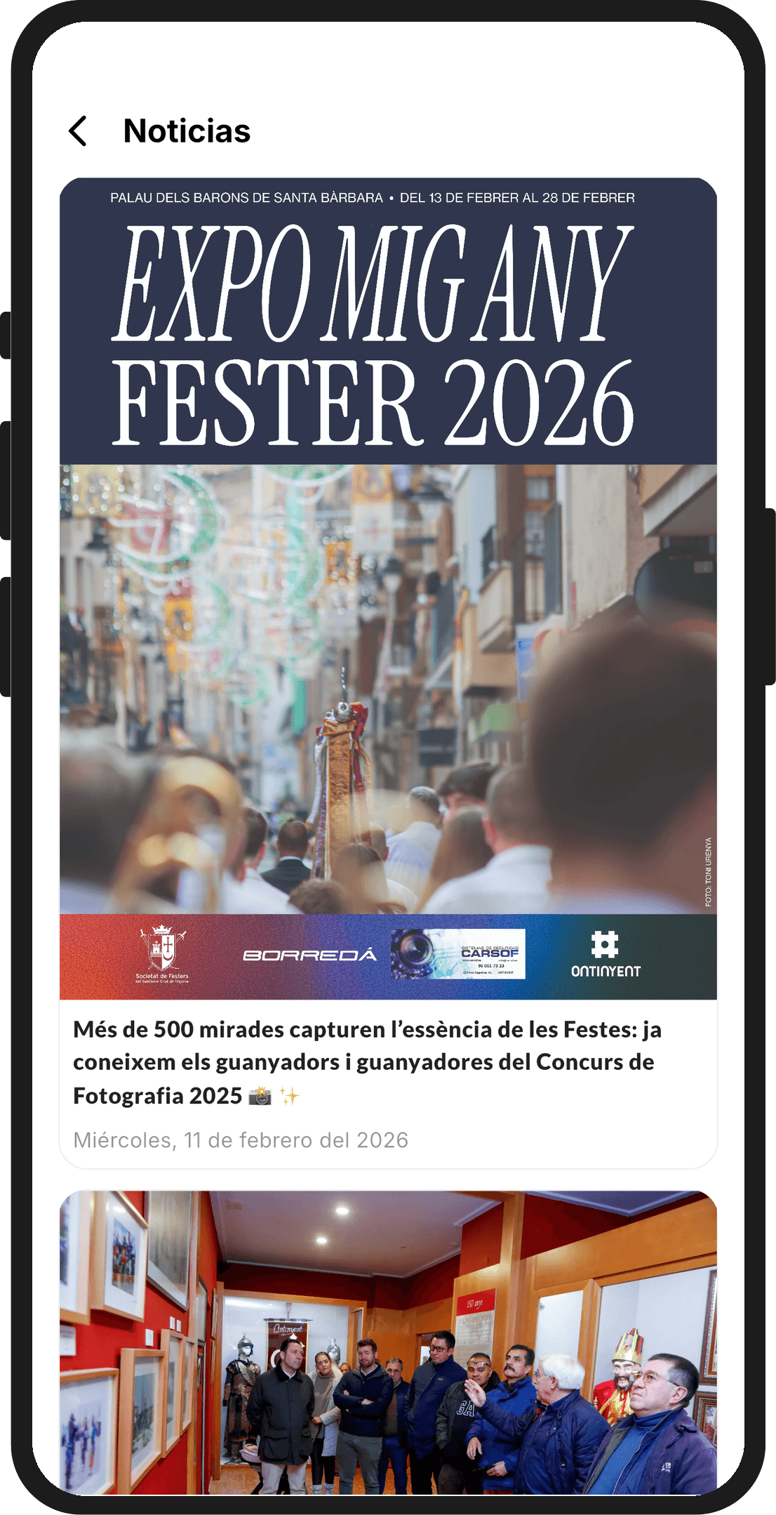 Listado de noticias en la app, cada una con su imagen de portada, su título y su fecha